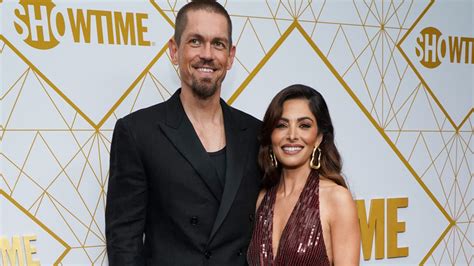 steve howey divorce|What Sarah Shahi Thinks Caused Her Divorce From。